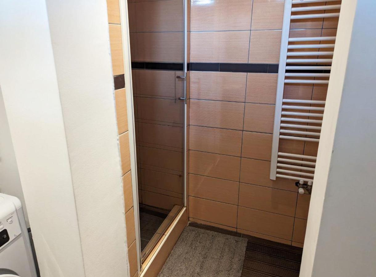 Close To Schoenbrunn Apartments - Contactless 24H Check-In Vienna Exterior photo